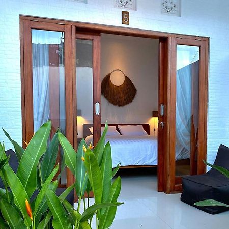 Five Rooms Canggu Exteriör bild