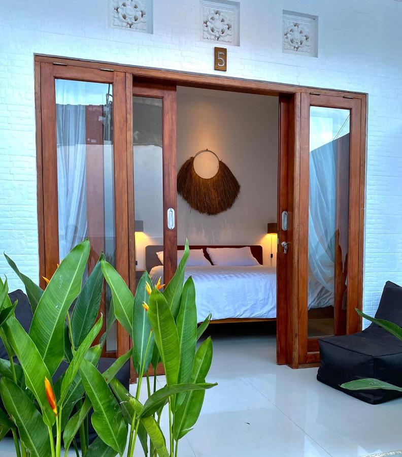 Five Rooms Canggu Exteriör bild